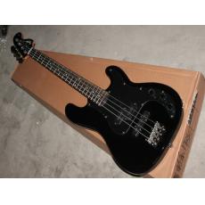 Class Fender Bass Guitar Black